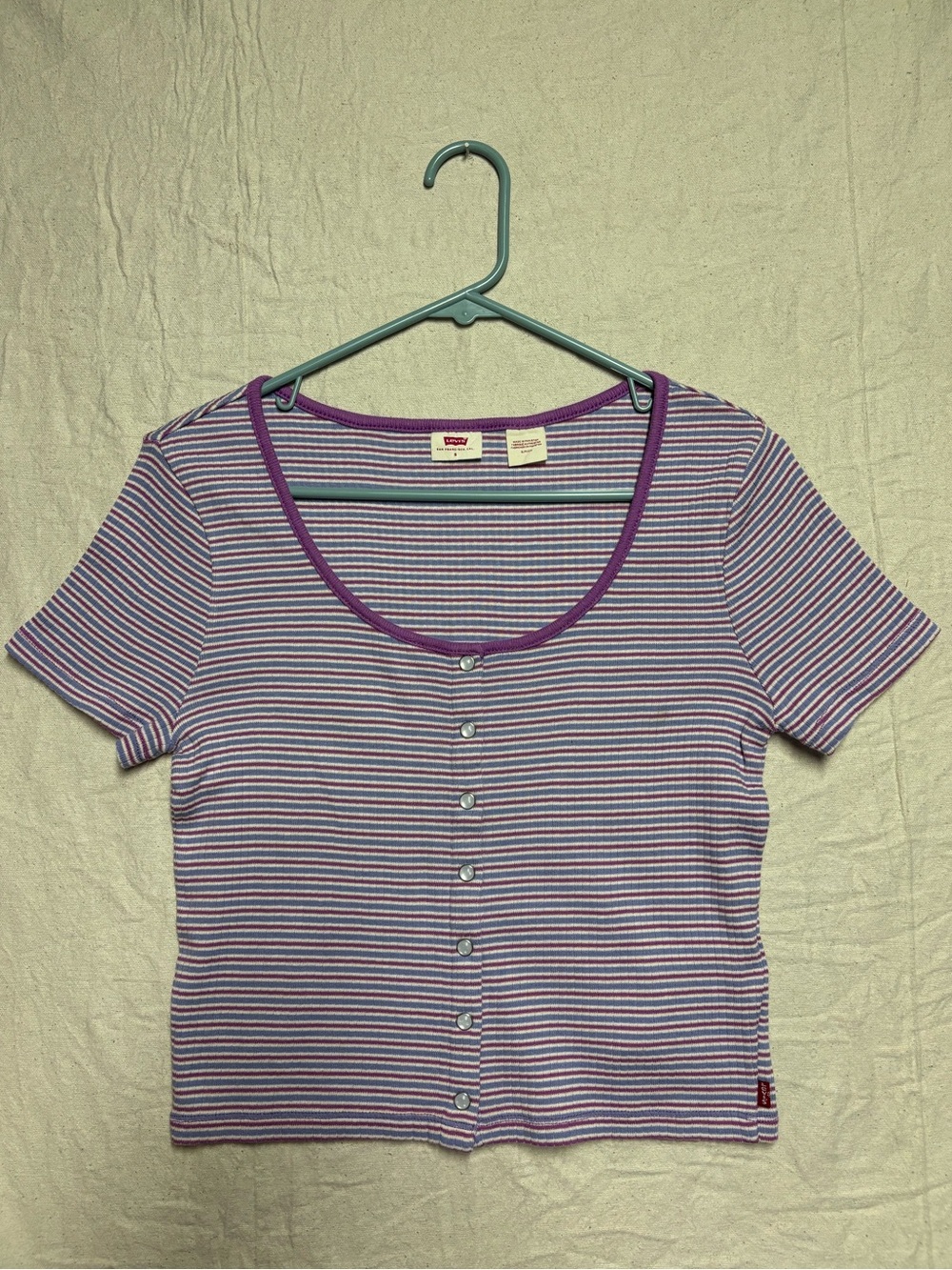 Levi's Lavender & White Striped Cropped Button-Front Top